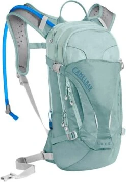 Camelbak Women's LUXE 100oz -PineTrail Store camelbak womens luxe 100oz 3