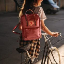 Fjallraven Kanken Rainbow -PineTrail Store fjallraven kanken rainbow 4