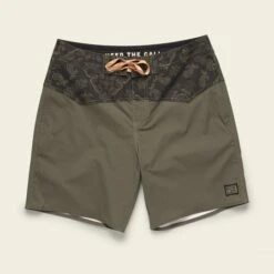 Howler Bros. M's Vaquero Boardshorts : Bandana