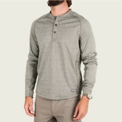 Marsh Wear Men's Harkers Island Fleece Henley