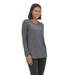 Patagonia Women's Long-Sleeved Glorya Side Slit Top -PineTrail Store patagonia womens long sleeved glorya side slit top 2