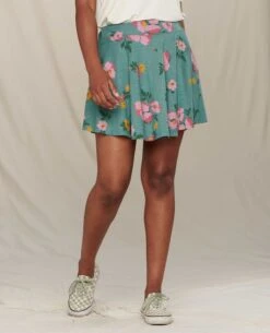 Toad & Co Women's Birdie Skort -PineTrail Store toad co womens birdie skort 1