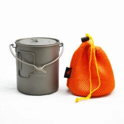 Toaks Outdoor Titanium 750ml Pot With Bail Handle -PineTrail Store toaks outdoor titanium 750ml pot with bail handle 2