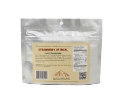 Trailtopia Strawberry Oatmeal -PineTrail Store trailtopia strawberry oatmeal 1