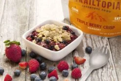 Trailtopia Triple Berry Crisp -PineTrail Store trailtopia triple berry crisp 2