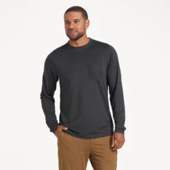 Vuori Men's L/S Tradewind Performance Tee -PineTrail Store vuori mens l s tradewind performance tee 1