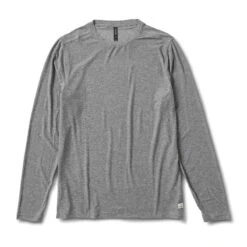 Vuori Men's Long-Sleeve Strato Tech Tee