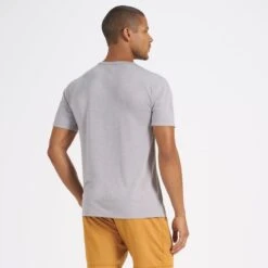 Vuori Men's Zephyr Tee -PineTrail Store vuori mens zephyr tee 2