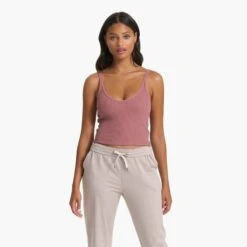 Vuori Women's Rib Crop Tank -PineTrail Store vuori womens rib crop tank 2