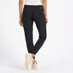 Vuori Women's Weekend Jogger 10 Vuori Women's Weekend Jogger -PineTrail Store vuori womens weekend jogger 2