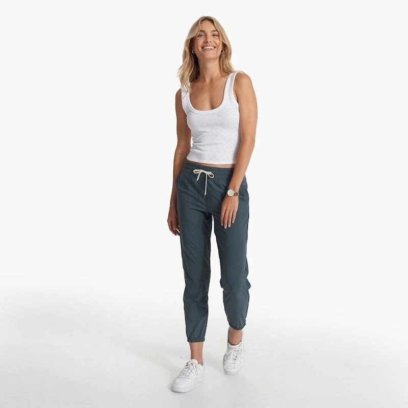 Vuori Women's Weekend Jogger 6 Vuori Women's Weekend Jogger - Image 4
