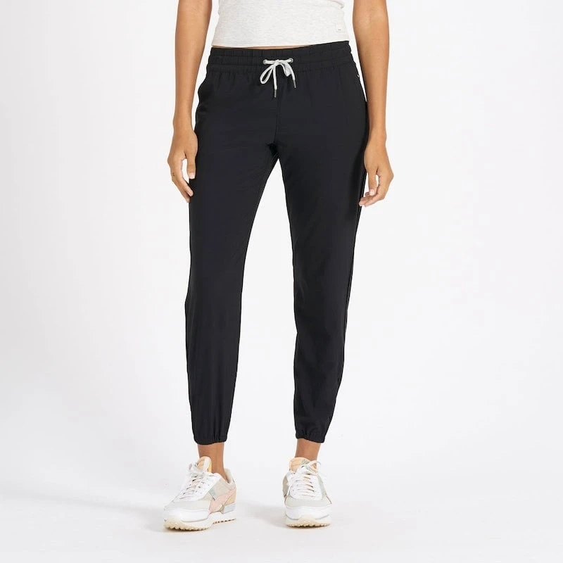 Vuori Women's Weekend Jogger 3 Vuori Women's Weekend Jogger