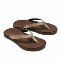 Women's 'Aukai -PineTrail Store womens aukai 3